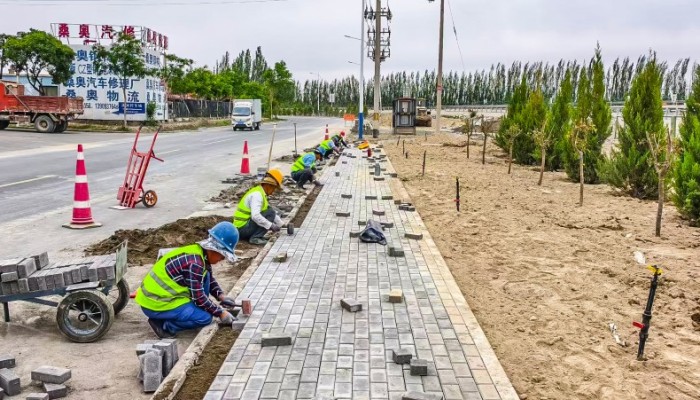 【“三抓三促”行動】項(xiàng)目吹響建設(shè)“沖鋒號” 全力沖刺二季度--生態(tài)公司酒泉市肅州區(qū)各在建項(xiàng)目掀起大干快上熱潮